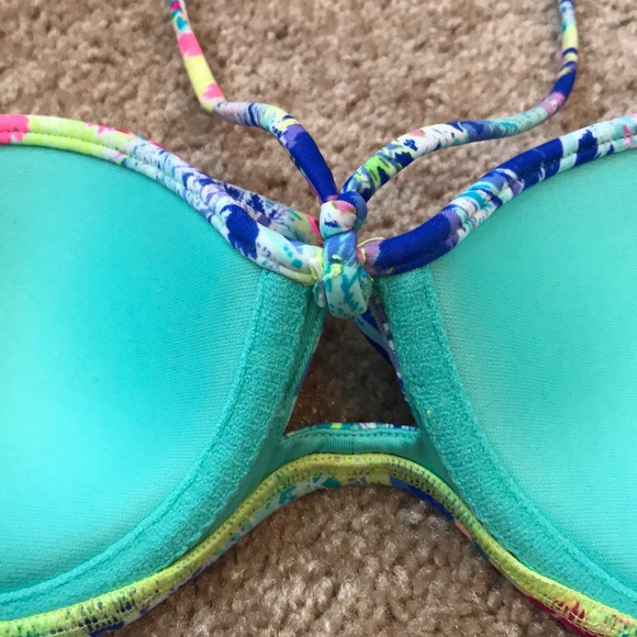 Victoria’s Secret Bikini Top - Picture 7 of 7
